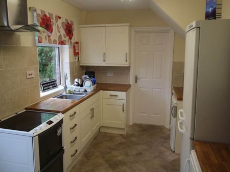 Stanhope Drive (ROOM 3), Horsforth, Leeds - Photo 3