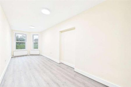 Newbury House, Andover Road, Newbury, Berkshire, RG14 - Photo 5