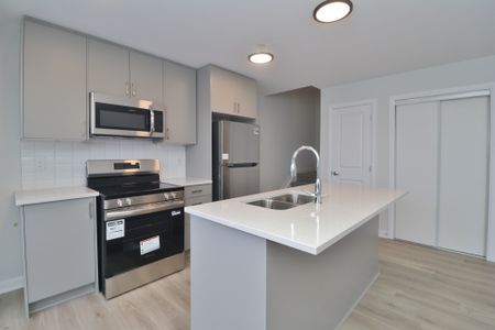 401 Glenroy Gilbert Dr #19 - Photo 2