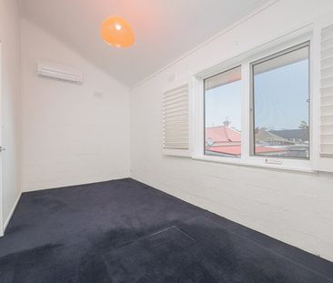 4/177 Clauscen Street, Fitzroy North VIC 3068 - Photo 4