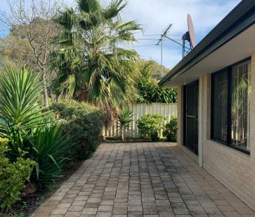NEAT AND TIDY HOME - EAST BUNBURY LOCATION - Photo 5