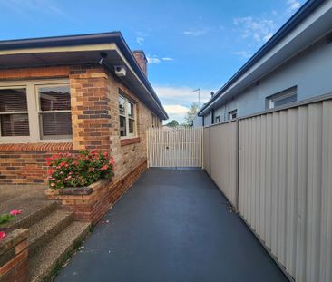 Newly Built Granny Flat | Convienient | Private | Pet Friendly - Photo 1