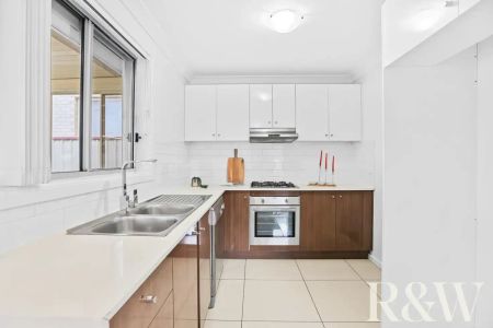 “Beautifully Renovated Family Home in Prime Location” - Photo 5