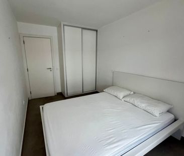 Apartamento T2 Mobilado com Elevador e Varandas - Photo 2