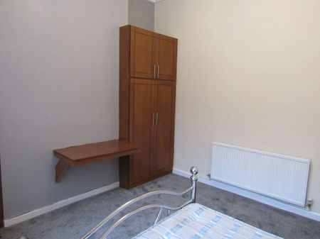 Emmanuel Street, PRESTON, Lancashire PR1 4XJ - Photo 2