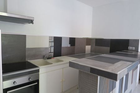 Location appartement 3 pièces, 71.90m², Frontignan - Photo 3