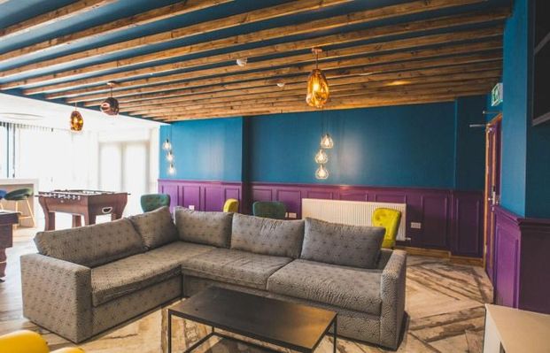 Studio to rent - Photo 1