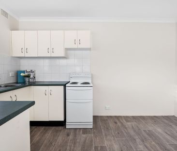 Unit 5/16 Henson Street, - Photo 1