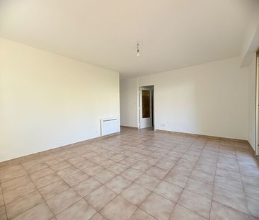 Location Appartement 2 pièces 57m² - Photo 1