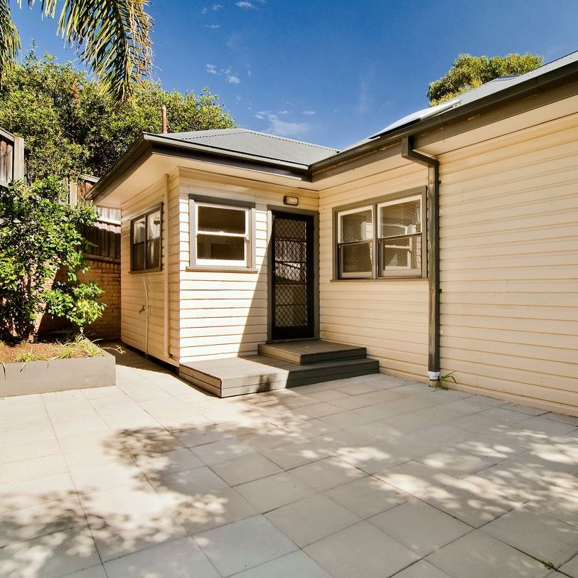 793 Warringah Road, Forestville, NSW 2087 - Photo 1