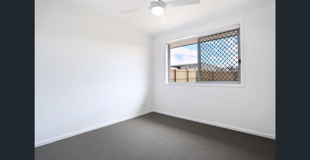 Modern Family Home - Photo 1