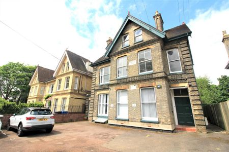 1 bedroom apartment to rent - Photo 4
