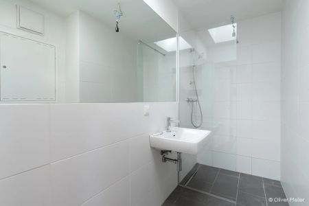 ALLEIN ODER ZU ZWEIT - LICHTDURCHFLUTETE DACHGESCHOSSWOHNUNG MIT ZWEI TERRASSEN - TEILKLIMATISIERT - Foto 4