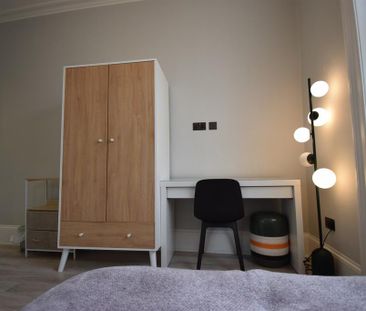 Studio to rent - Photo 6