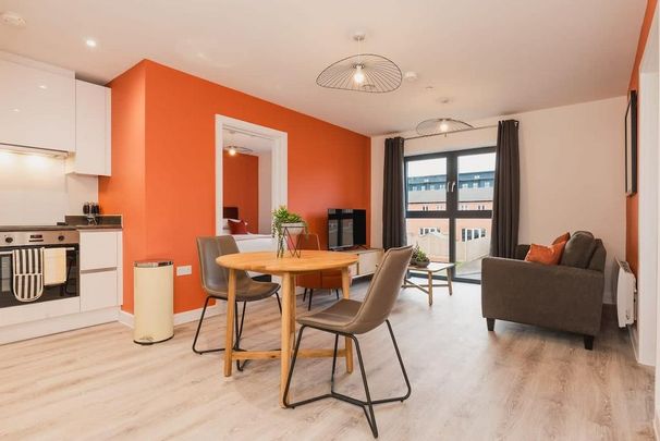 2 bedroom serviced apartment to rent - Photo 1