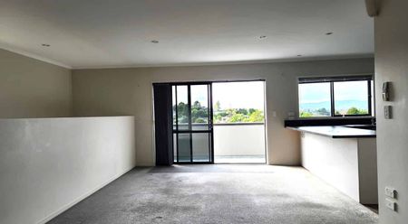 Modern Four Bedroom Home with Views - Photo 4