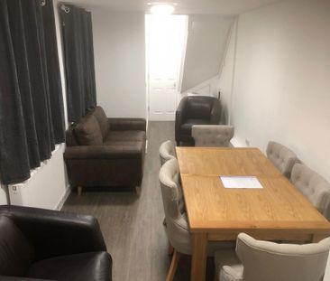 7 bedroom house to rent - Photo 1