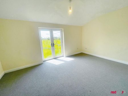 2 bedroom semi-detached house to rent - Photo 5