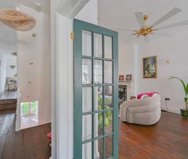 5 bedroom end of terrace house to rent - Photo 6