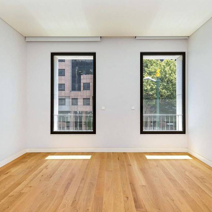 2 room luxury Flat for rent in Lisbon - Photo 1