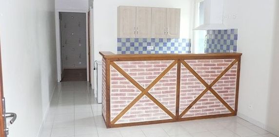 Location Appartement 2 pièces 31m² CAHORS 46000 - Photo 2