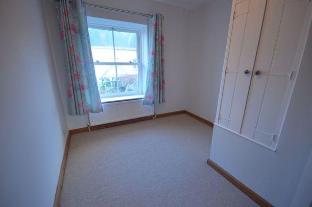 2 bedroom cottage to rent - Photo 1