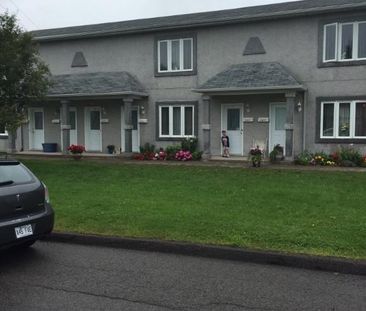 3 1/2 style condo tranquille - Photo 2