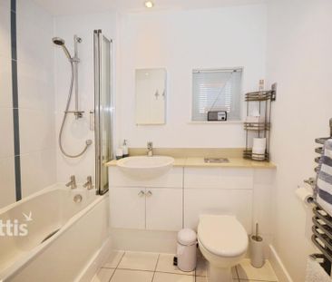 1 bedroom flat to rent - Photo 6