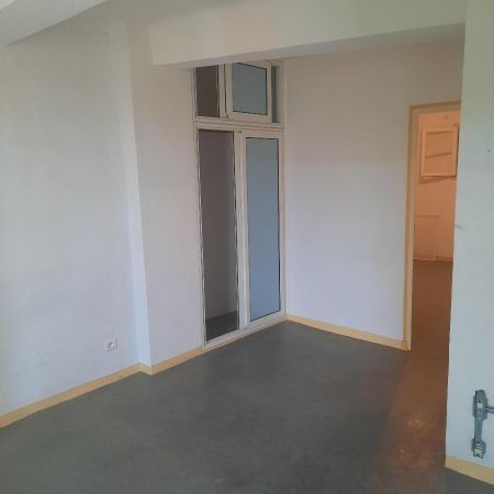 Location Appartement 2 pièces 29m² LORGUES 83510 - Photo 3