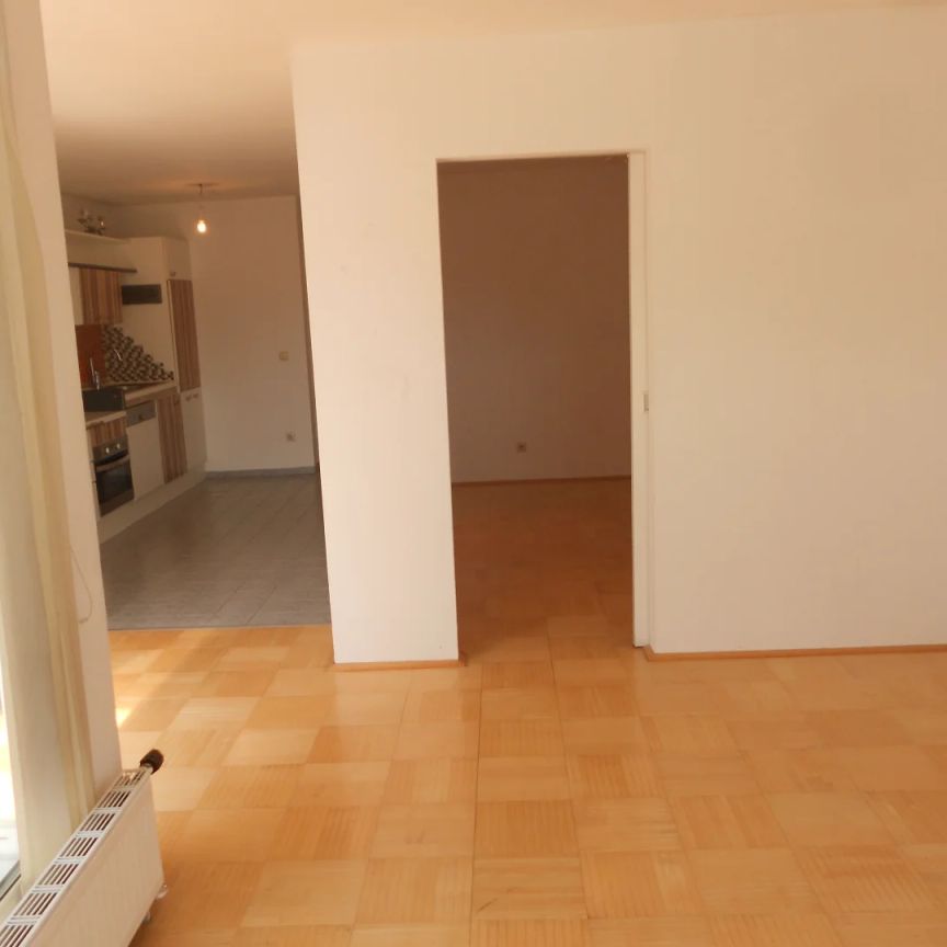 Gemütliche 2-Zimmer Wohnung mit kleiner Terrasse am Stadtplatz 16, - Foto 1