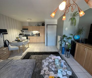 Appartement te huur - Photo 1
