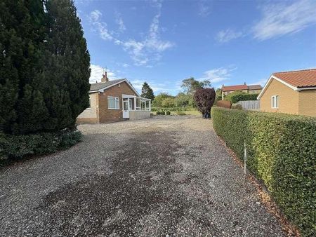 High Street, Snainton, Scarborough, YO13 - Photo 4