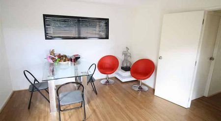 Get in that Grammar Zone - Photo 4