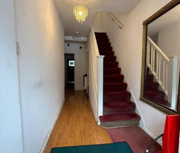 1 bedroom in a house share to rent - Photo 6