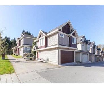 Coach House in Panorama Ridge - Photo 2