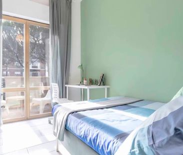 Via Fiume delle Perle, Rome, Lazio 00144 - Photo 6