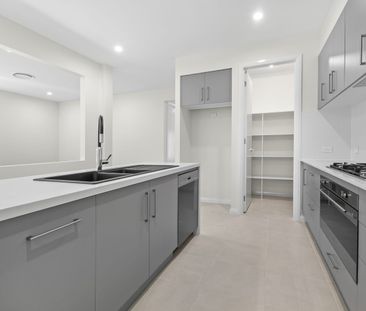 Brand New Family Home for Rent - North Rothbury! - Photo 5