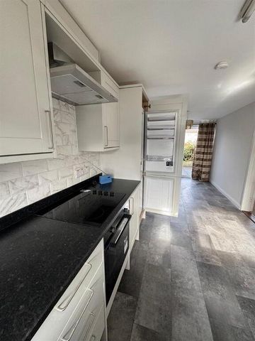 213 Clonmeen, Craigavon, BT65 4AR - Photo 2