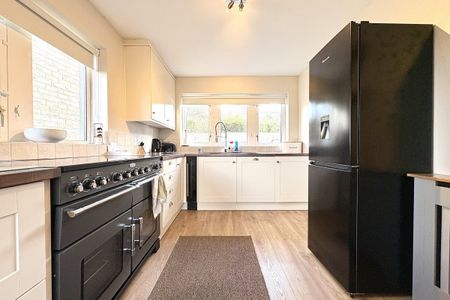 Ashlar Close - Photo 3