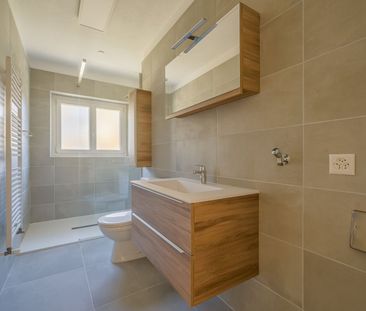 GEMÜTLICHE 5,5-ZIMMER-WOHNUNG MIT PRIVATEM GARTEN - Foto 6