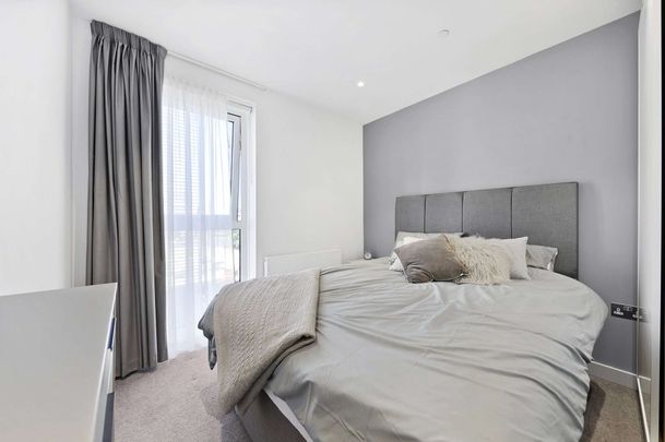 Raglan House, SE1 6TJ, London - Photo 1