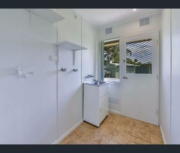 Beautiful home in a great location - Photo 5