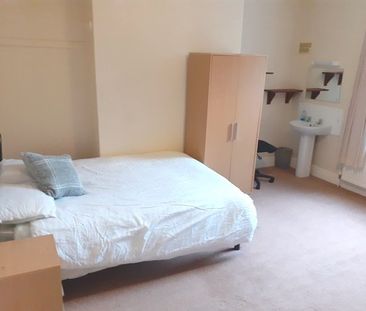 1 bedroom property to rent - Photo 6