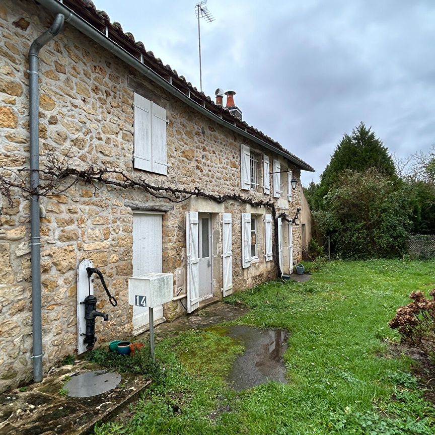 Maison – Vouneuil Sous Biard – 60.62 m² - Photo 1