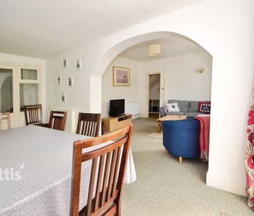 4 bedroom detached house to rent - Photo 1