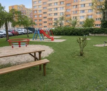 Pronájem bytu 2+1 62 m - Fotografie 4