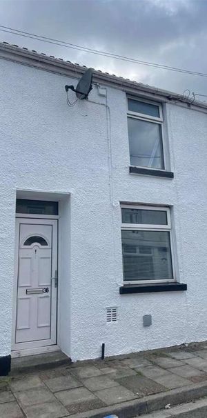 Bell Street, Aberdare, CF44 - Photo 2