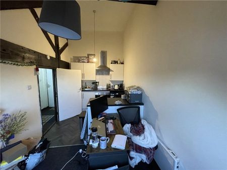 Well-presented 1 bedroom apartment close to Selby Town Centre - Photo 4