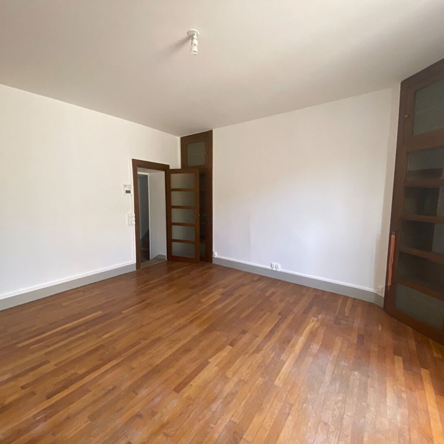 Location Appartement 2 pièces 67m² - Photo 1