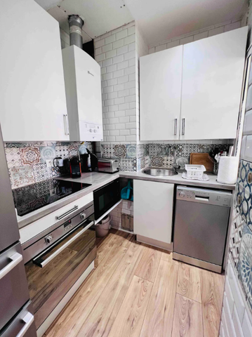 Location Appartement 1 pièce 40m² JUAN LES PINS 06160 - Photo 5